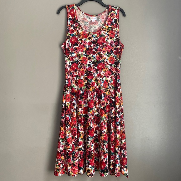 LuLaRoe Dresses & Skirts - Sleeveless LuLaRoe Dress